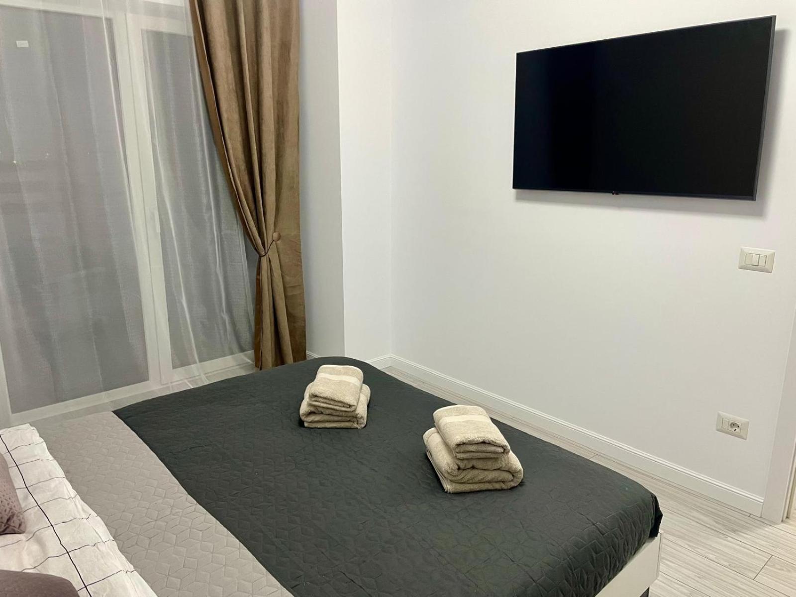 Wald Central Residence Radauţi Bagian luar foto