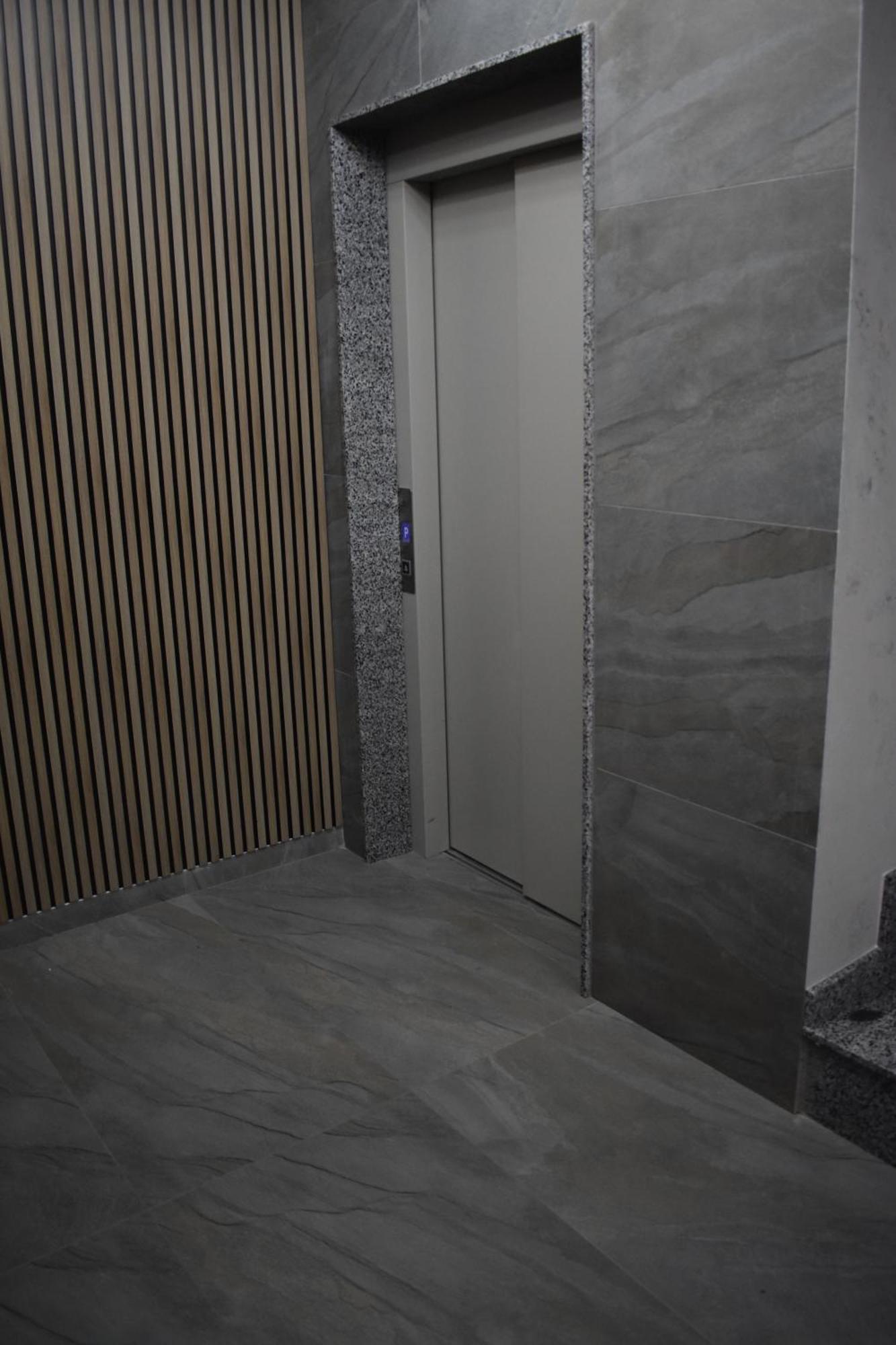 Wald Central Residence Radauţi Bagian luar foto