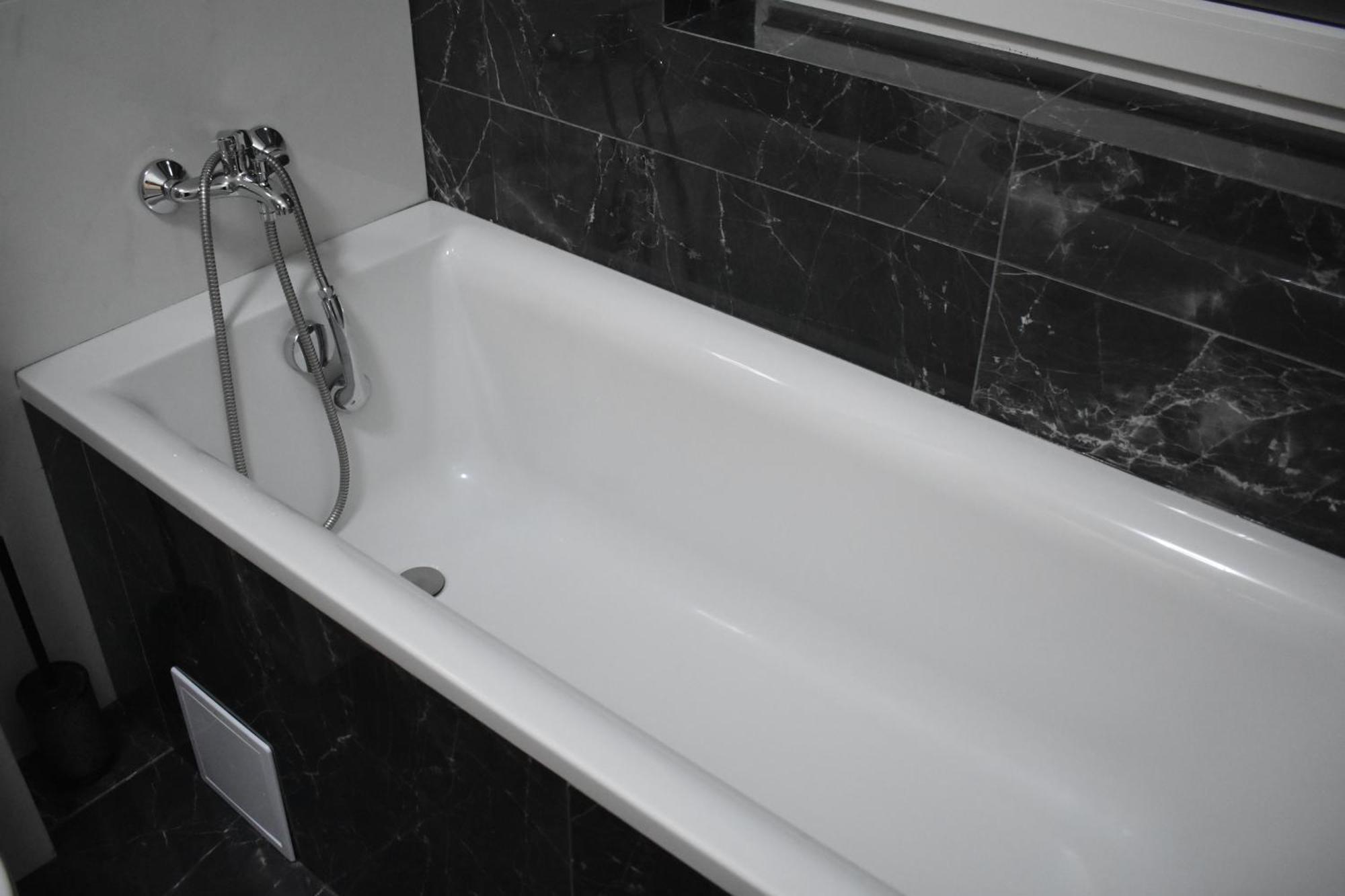 Wald Central Residence Radauţi Bagian luar foto