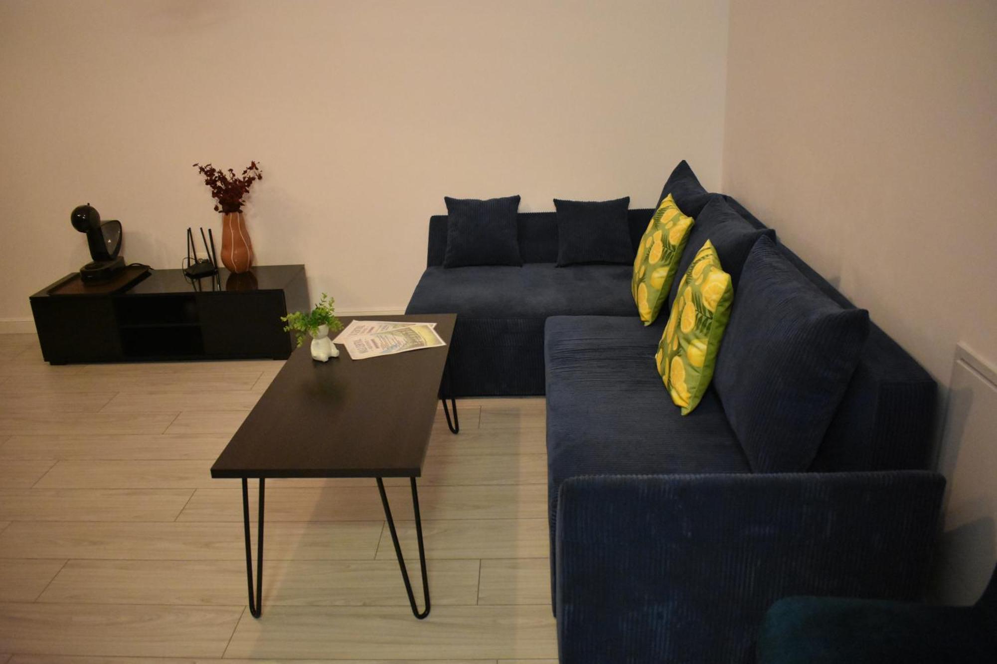 Wald Central Residence Radauţi Bagian luar foto