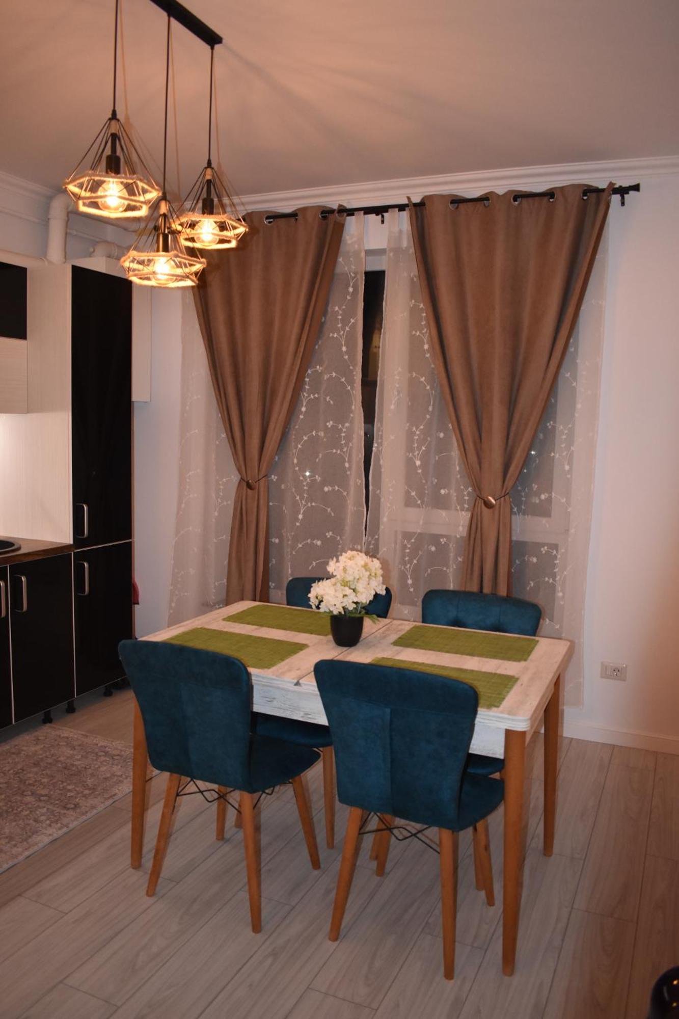 Wald Central Residence Radauţi Bagian luar foto